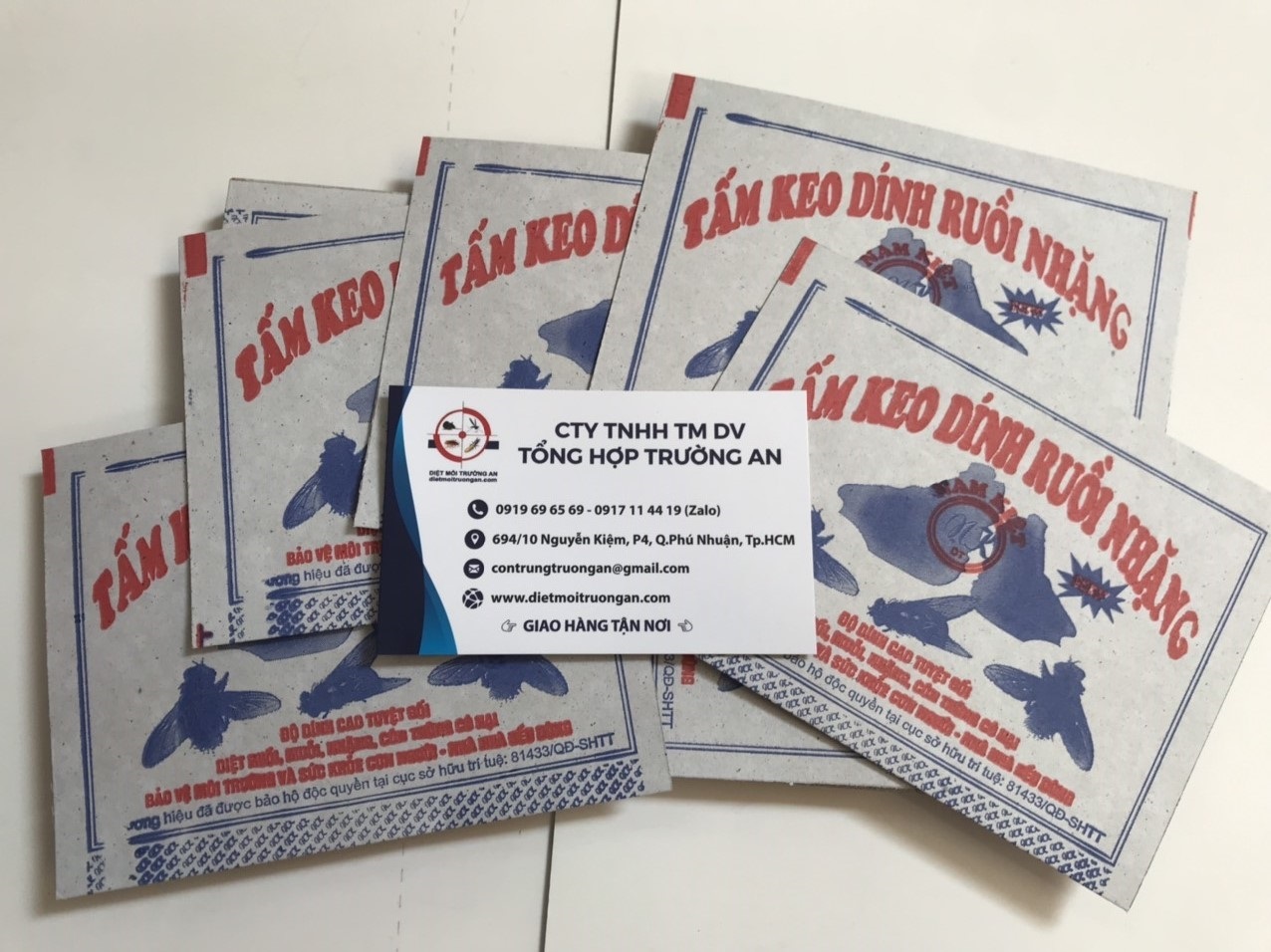 MUA KEO DÍNH BẪY RUỒI Ở QUẬN 2